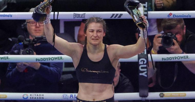 Katie Taylor, la eterna rival de Amanda Serrano, cierra su carrera ante 80,000 personas en Irlanda