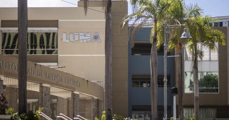 Gobierno tendría que operar red eléctrica de no encontrar sustituto a LUMA