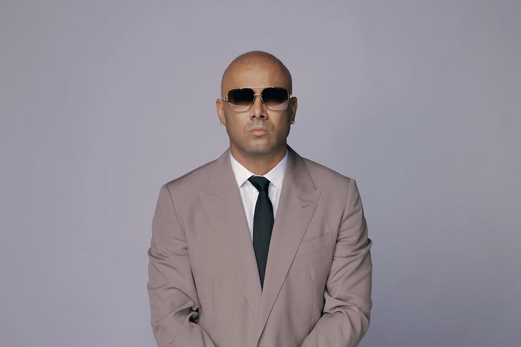 Wisin se viste de catedrático con su nuevo disco, “La Universidad del Perreo”
