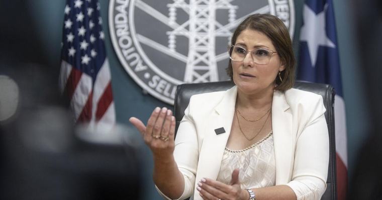 Mary Carmen Zapata tendrá que responder ante la Cámara por contrato energético